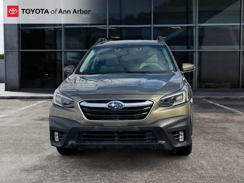 Used 2020 Subaru Outback Premium image 14