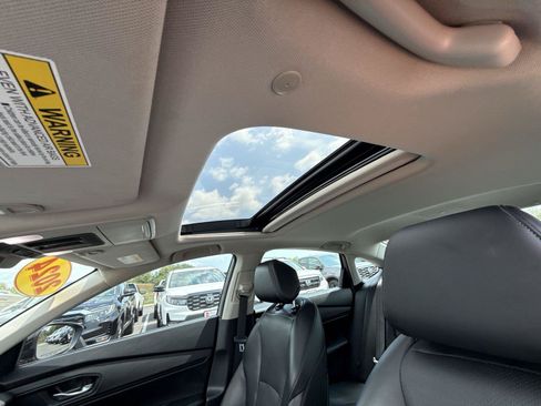 Used 2024 Honda Accord Touring image 16