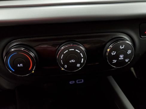 Used 2024 Chevrolet Trax LS image 16