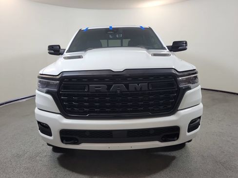 Used 2025 RAM 1500 Limited AWD/4WD image 2