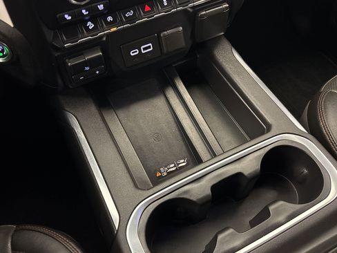 Used 2019 GMC Sierra 1500 AT4 w/ AT4 Preferred Package AWD/4WD image 20