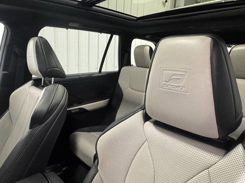 Used 2024 Lexus TX 500h AWD image 13