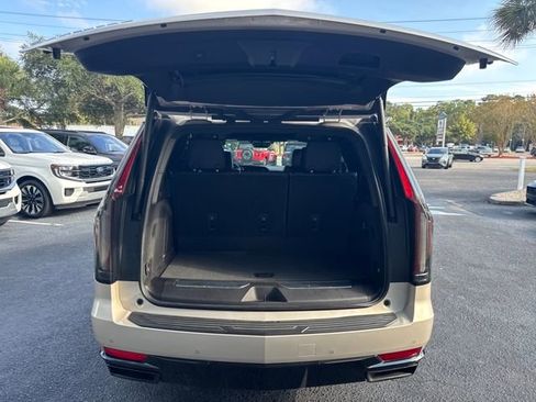 Used 2023 Cadillac Escalade Sport w/ Touring Package image 11