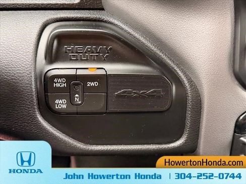 Used 2022 RAM 2500 Big Horn w/ Cold Weather Group AWD/4WD image 25