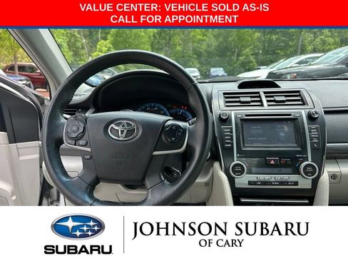 Used 2014 Toyota Camry XLE FWD image 8