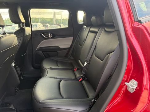 New 2026 Jeep Compass Limited w/ Sun, Sound & Navigation Group AWD/4WD image 38