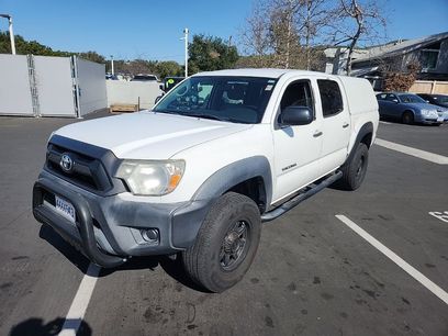 Used 2015 Toyota Tacoma PreRunner w/ Convenience Package