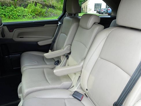 Used 2020 Honda Odyssey EX-L image 18
