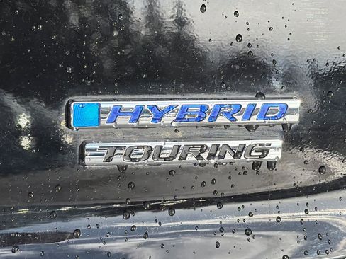 Used 2025 Honda Accord Touring image 12