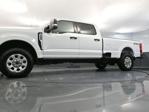 Used 2023 Ford F350 XLT w/ FX4 Off-Road Package image 52