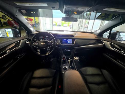 Used 2023 Cadillac XT5 Premium Luxury AWD/4WD image 17