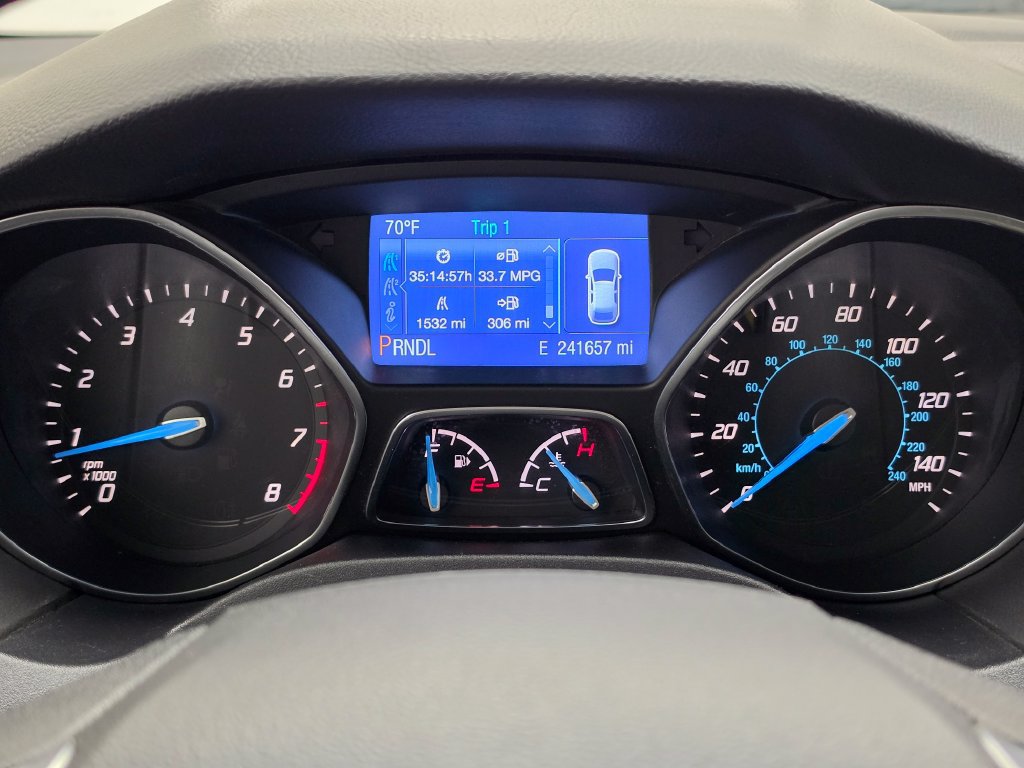 Used 2014 Ford Focus SE w/ Interior Protection Package FWD image 17