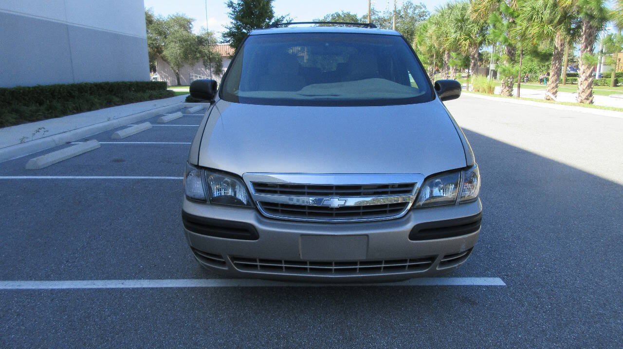 Used 2002 Chevrolet Venture Plus FWD image 8