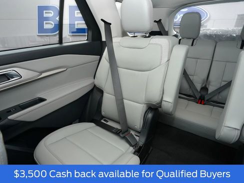 New 2026 Ford Explorer Active w/ Active Comfort Package image 20