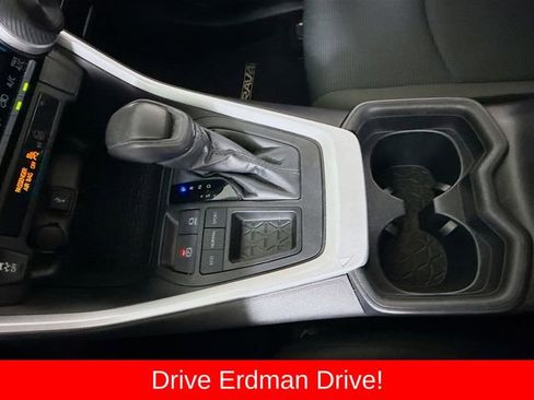 Certified 2021 Toyota RAV4 LE FWD image 18