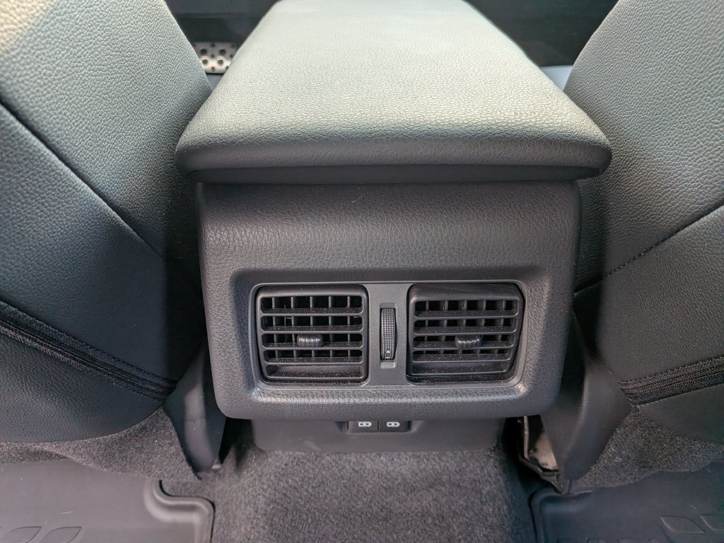 Used 2026 Toyota Camry SE FWD image 28