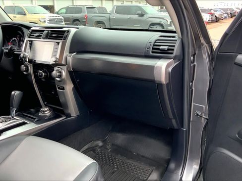 Used 2020 Toyota 4Runner SR5 Premium w/ Moonroof Package image 19