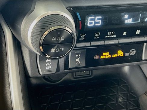 Used 2025 Toyota RAV4 XLE w/ Convenience Package AWD/4WD image 19