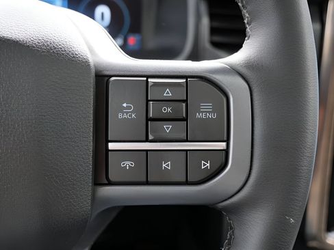 Used 2025 Ford F150 Lightning Lariat AWD/4WD image 21