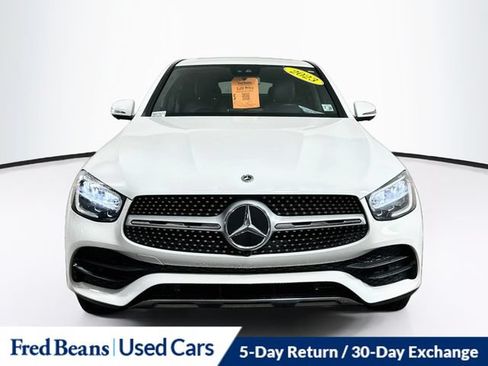 Used 2023 Mercedes-Benz GLC 300 4MATIC Coupe image 2