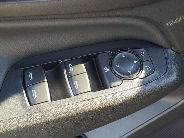 Certified 2018 Chevrolet Equinox LT FWD image 16
