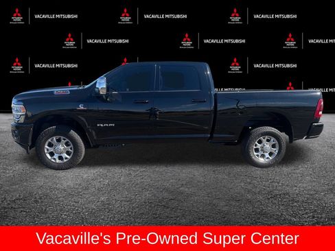 Used 2024 RAM 2500 Laramie w/ Safety Group AWD/4WD image 2