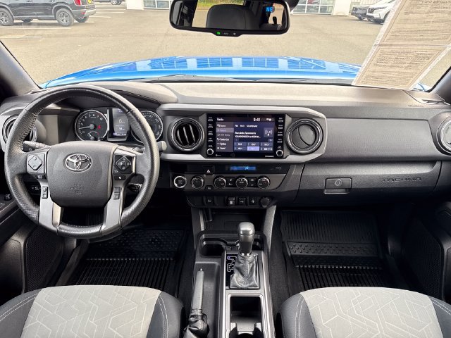 Used 2021 Toyota Tacoma TRD Off-Road AWD/4WD image 12
