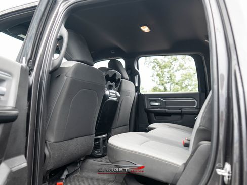 Used 2021 RAM 2500 Big Horn image 21