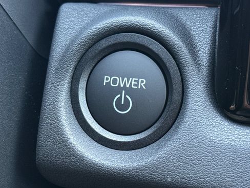 New 2026 Toyota C-HR AWD/4WD image 27
