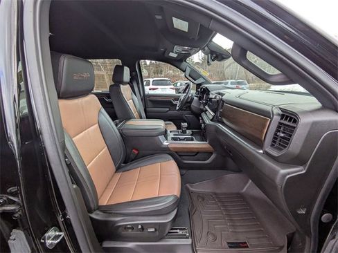 Used 2023 Chevrolet Silverado 1500 High Country image 35