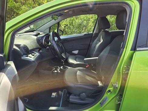 Used 2016 Chevrolet Spark LT FWD image 17
