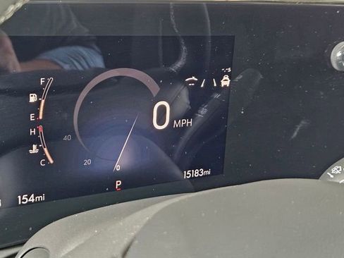 Used 2024 Buick Encore GX Avenir w/ Avenir Technology Package AWD/4WD image 8