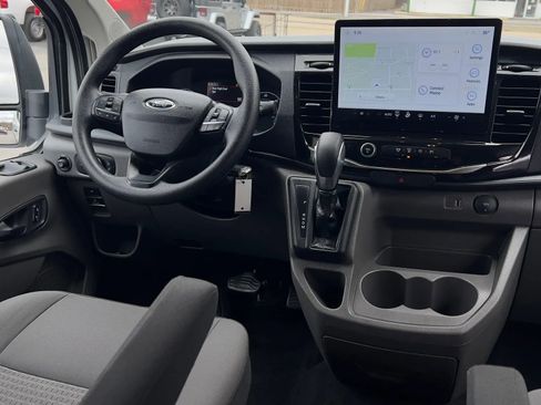 Used 2024 Ford Transit 350 XLT image 13