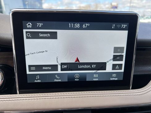 Used 2022 Lincoln Corsair Reserve w/ Equipment Group 201A image 24