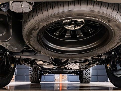 Used 2025 Lexus GX 550 image 16