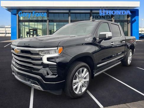 Used 2023 Chevrolet Silverado 1500 High Country w/ High Country Premium Package image 4