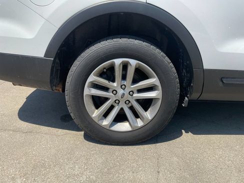 Used 2017 Ford Explorer 4WD image 31