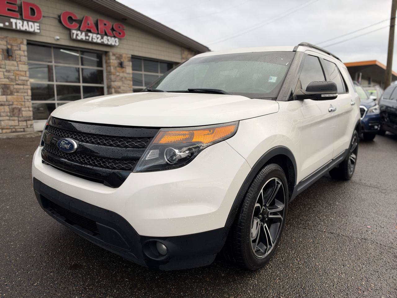 Used 2014 Ford Explorer Sport AWD/4WD image 3