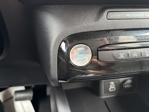 Used 2025 Ford Escape ST-Line Select w/ Tech Pack #1 image 25