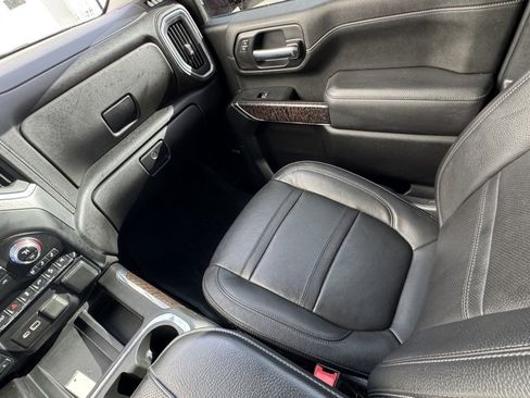 Used 2023 GMC Sierra 2500 Denali w/ Denali Ultimate Package image 18