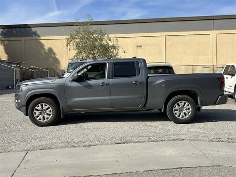 Certified 2023 Nissan Frontier SV w/ Technology Package image 3
