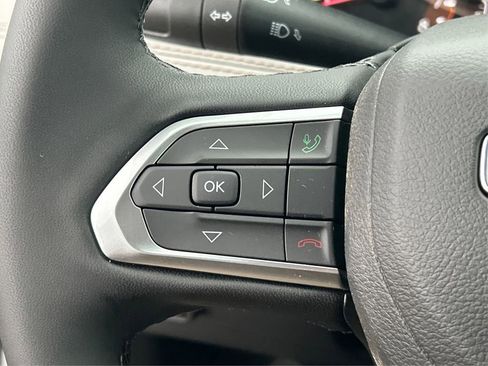 New 2026 Jeep Compass Limited image 34