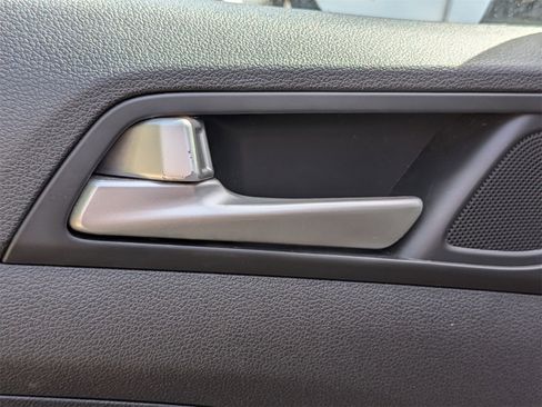 Used 2019 Hyundai Tucson Value image 13