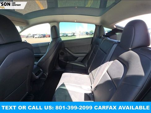 Used 2022 Tesla Model Y Long Range AWD/4WD image 7