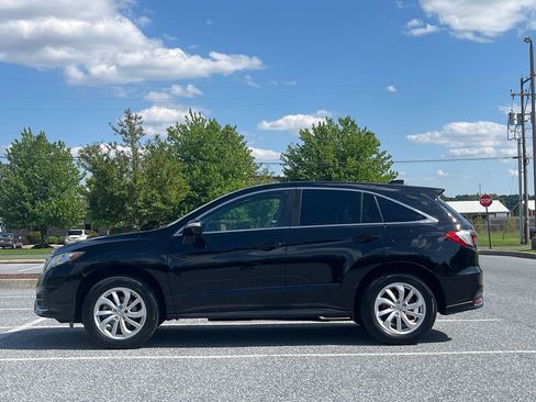 Used 2017 Acura RDX AWD image 4