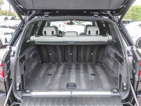Used 2023 BMW X5 xDrive45e w/ Parking Assistance Package AWD/4WD image 26