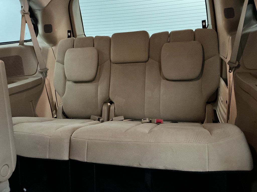 Used 2014 Dodge Grand Caravan SE w/ Quick Order Package 29E SE FWD image 26