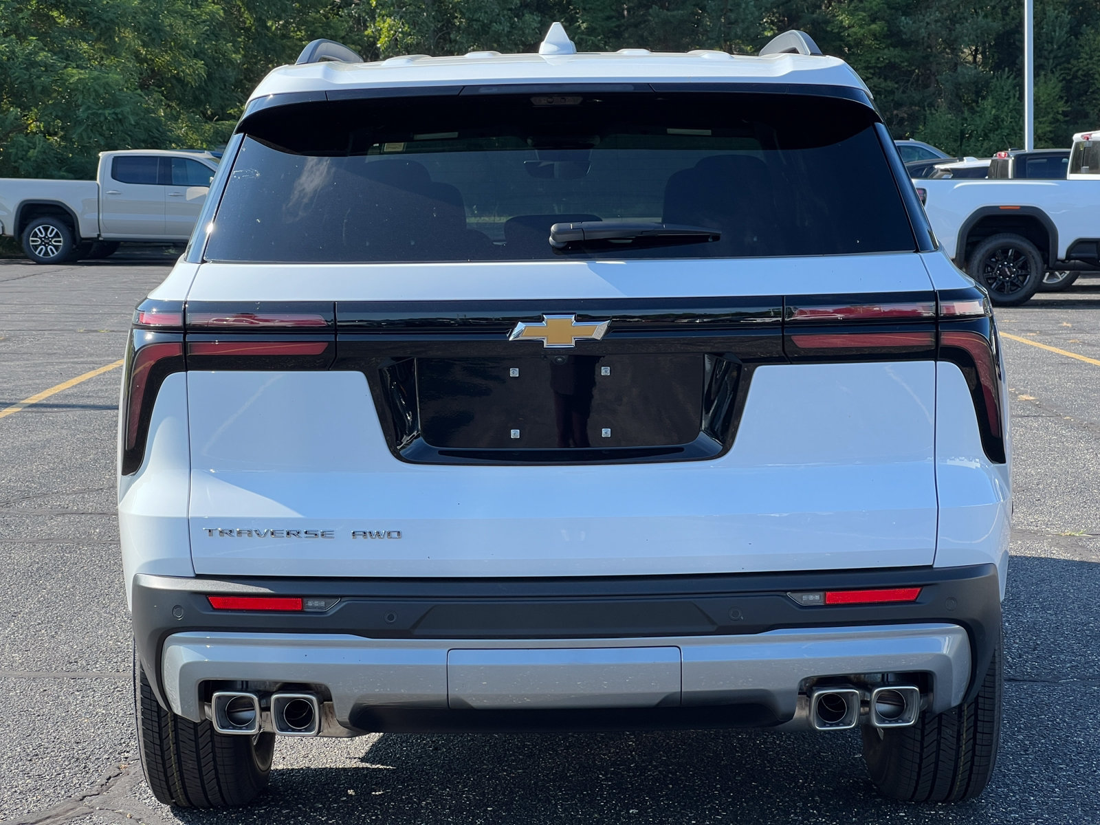 New 2027 Chevrolet Traverse LT w/ Driver Confidence Package AWD/4WD image 47