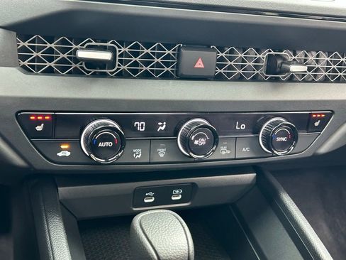 Used 2025 Honda Accord SE image 51