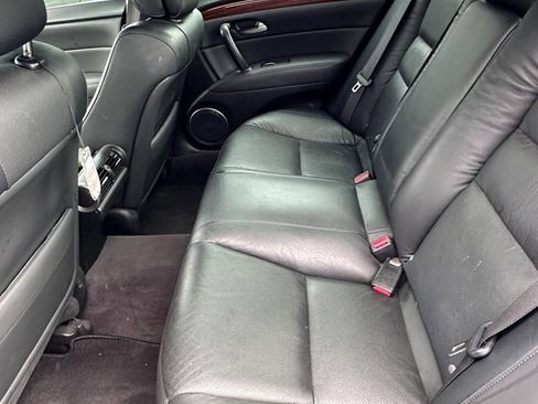 Used 2005 Acura RL AWD/4WD image 9